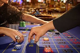 Ilustrasi proteksi keamanan data dan privasi untuk pengguna lvtogel